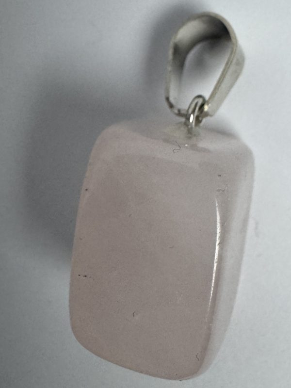 Ciondolo in Quarzo Rosa – Amore, Dolcezza, Guarigione del Cuore