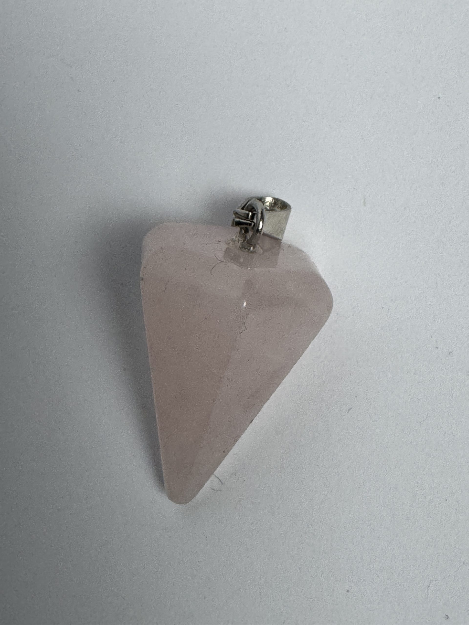 Ciondolo in Quarzo Rosa – Punta Direzionale