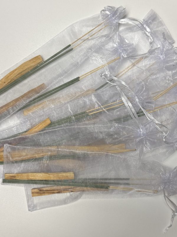 Kit Purificazione – Palo Santo & 3 Bastoncini di Incenso