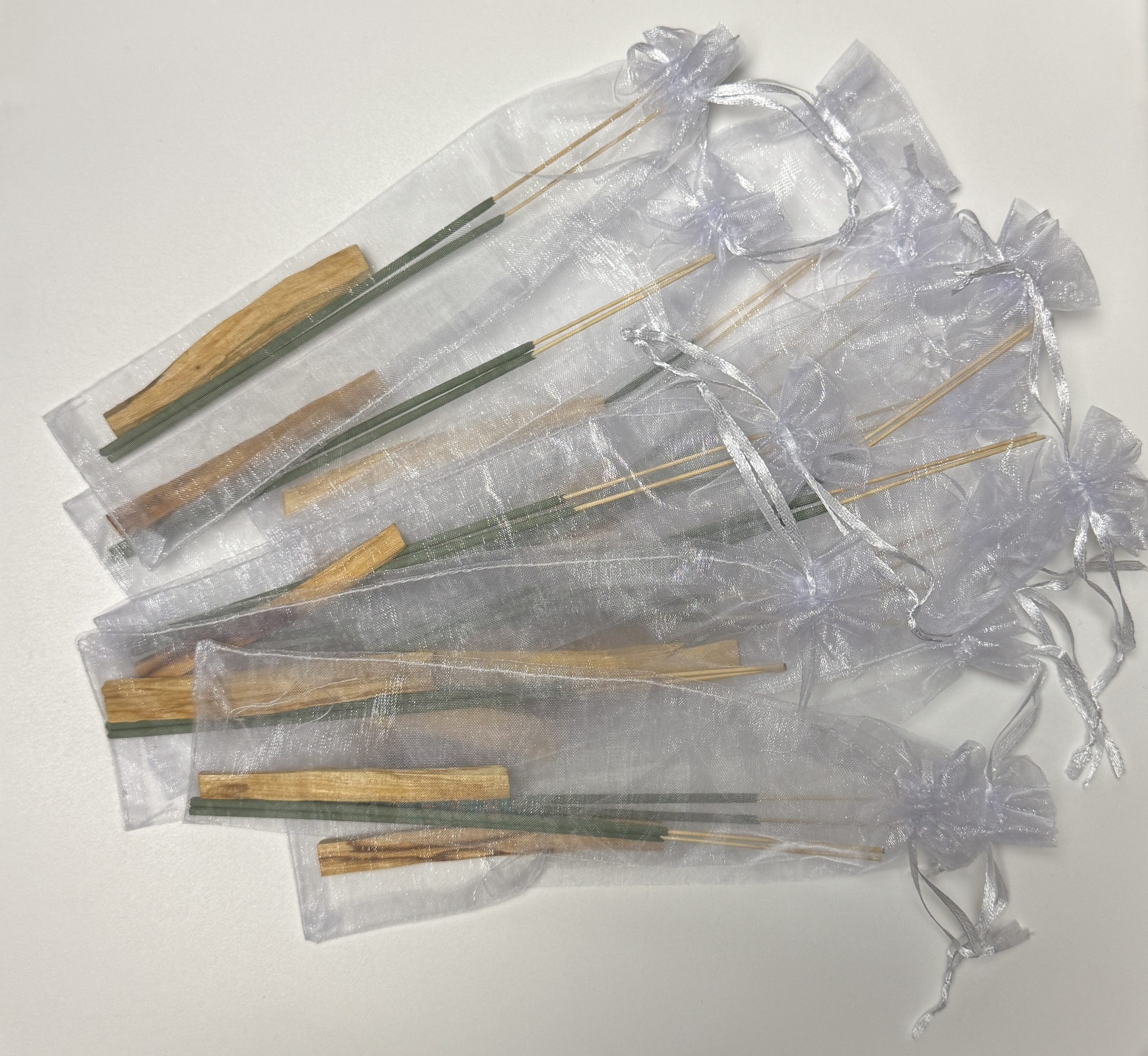 Kit Purificazione – Palo Santo & 3 Bastoncini di Incenso